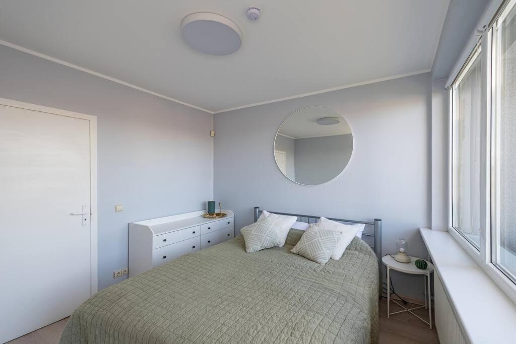 Central 2 Bd Apartment By Hostlovers Kaunas Exterior foto