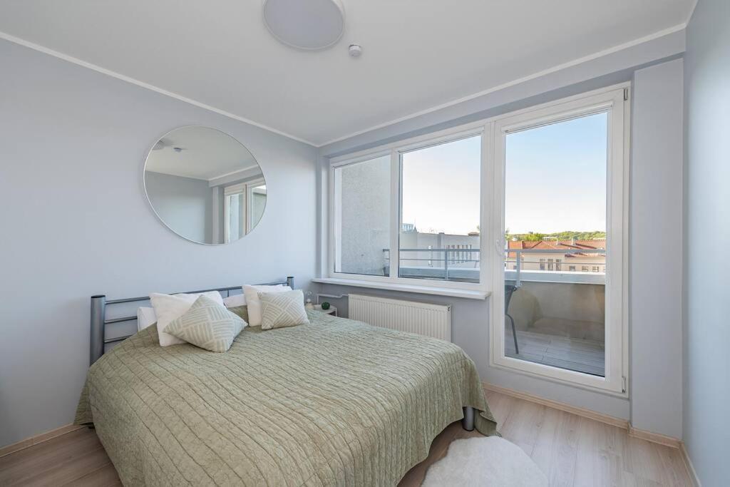 Central 2 Bd Apartment By Hostlovers Kaunas Exterior foto